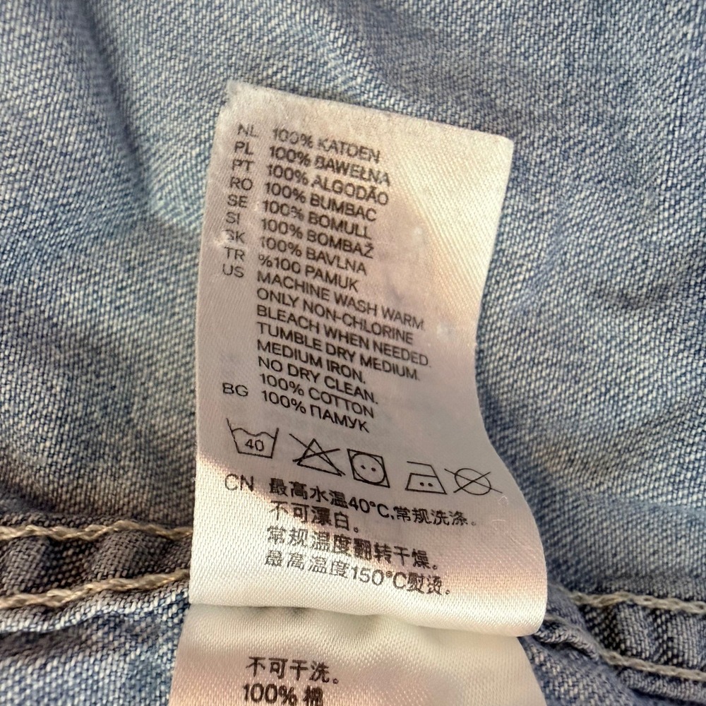 H&M Denim Shirt Mens Large Light Wash Western Snap Front Cowboy Americana Rugged - Picture 8 of 12